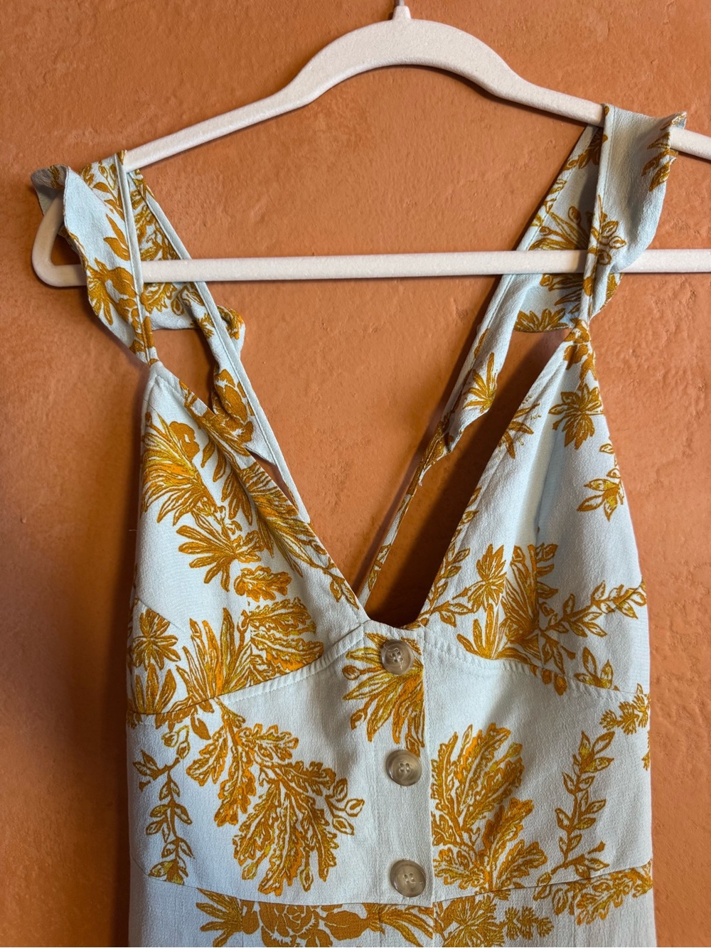 Free People Wide Leg Floral Jumpsuit Cross Strap Button Front Size 8 - Picture 2 of 9